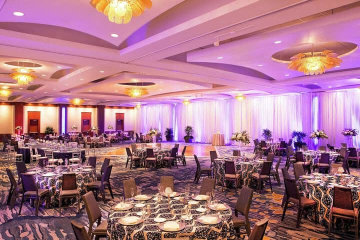 Banquet hall